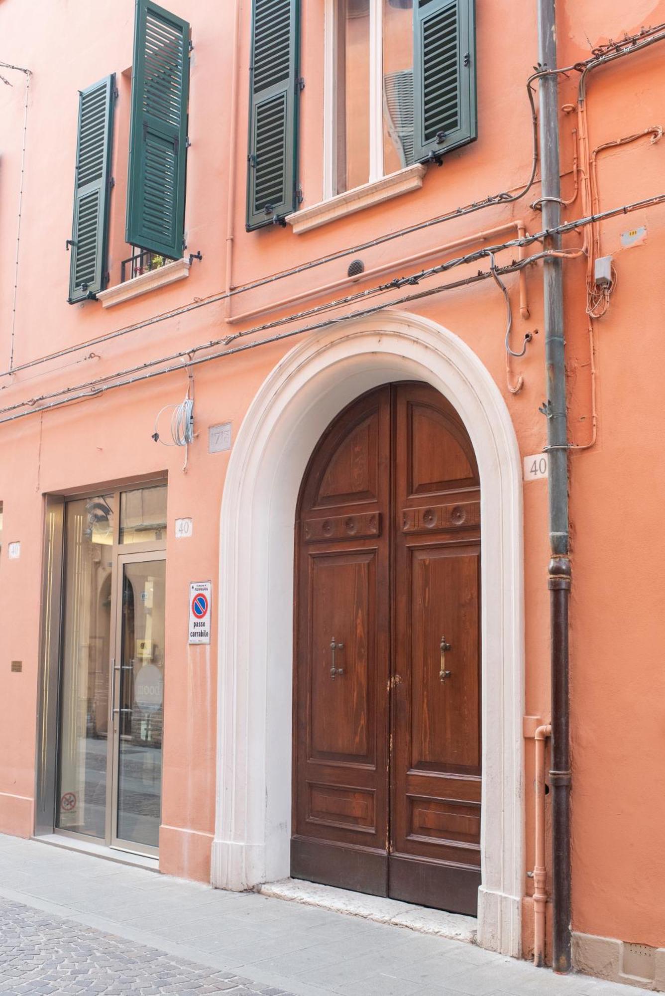 Corte Degli Estensi, Romantica Mansardina Ferrara Luaran gambar
